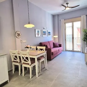 https://malaga-lodge-apartments.es-andalucia.com