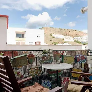 Views In Calm Center Apartamento