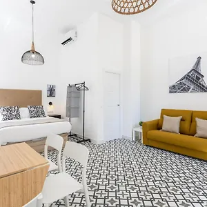 Holidays2malaga Picasuss Loft New Built Close Huelin And Promenade Apartamento